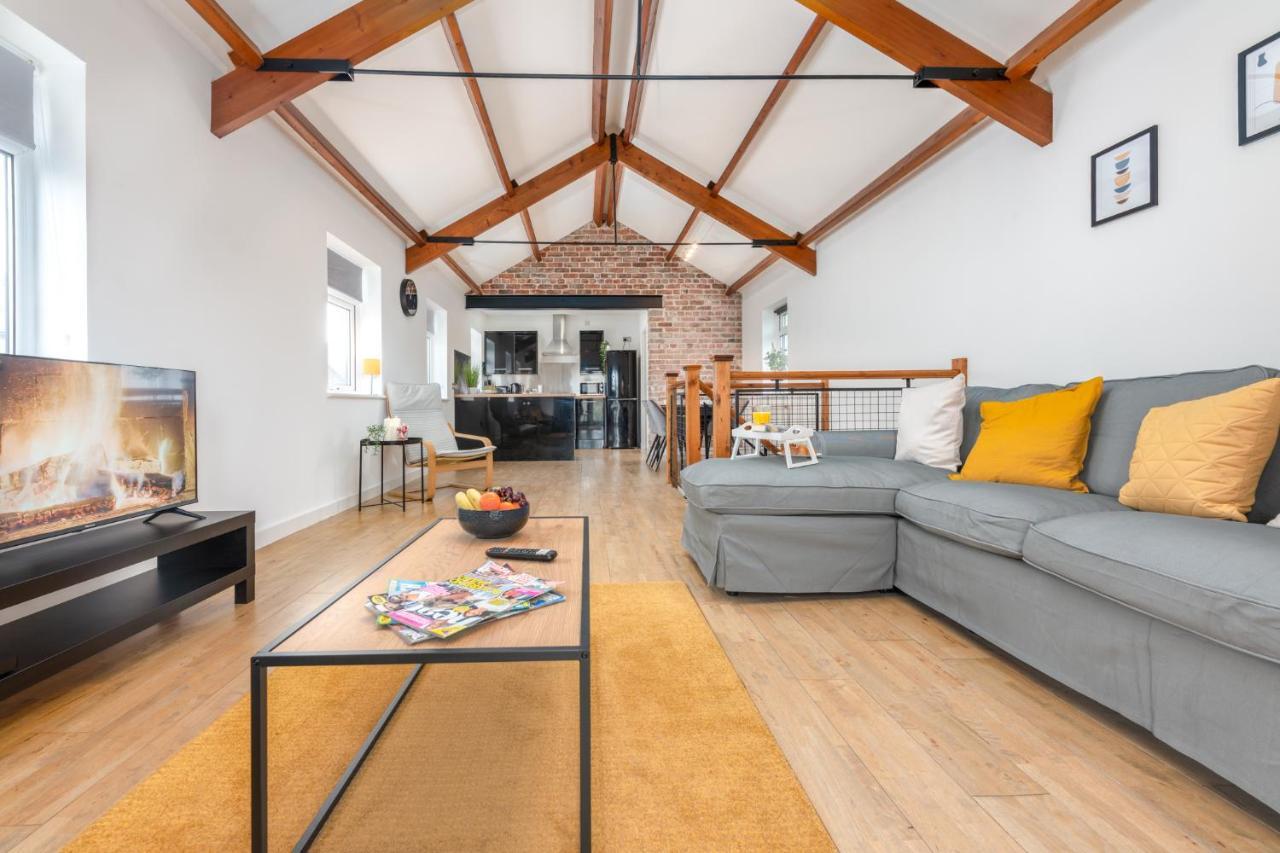 Stayright- 2 Bedroom House, Centrally Located & Close Walk To City Centre Cardiff Extérieur photo