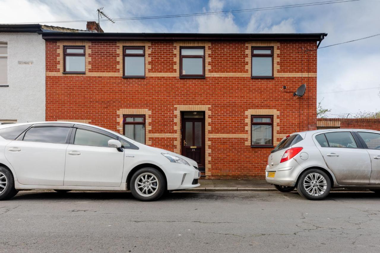 Stayright- 2 Bedroom House, Centrally Located & Close Walk To City Centre Cardiff Extérieur photo