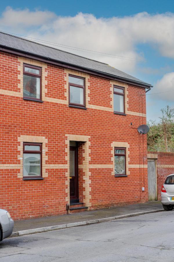 Stayright- 2 Bedroom House, Centrally Located & Close Walk To City Centre Cardiff Extérieur photo